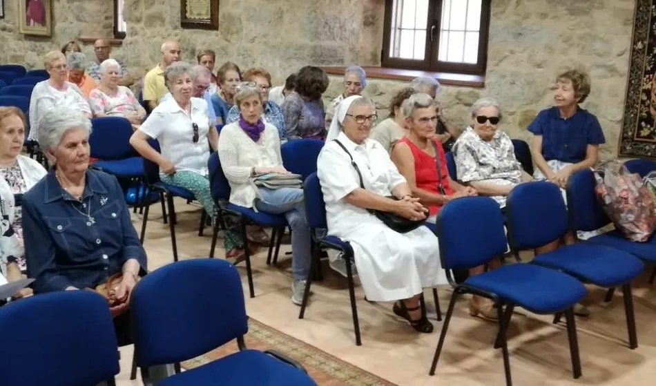 Foto 4 - El D&iacute;a del Misionero Diocesano re&uacute;ne en Mir&oacute;briga a unas 65 personas de la provincia  