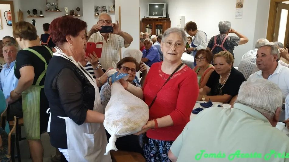 Foto 7 - El fallecimiento de uno de los socios m&aacute;s antiguos entristece la reuni&oacute;n anual de &lsquo;El Tilero&rsquo; ...