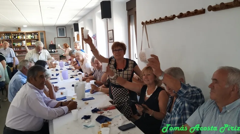 Foto 4 - El fallecimiento de uno de los socios m&aacute;s antiguos entristece la reuni&oacute;n anual de &lsquo;El Tilero&rsquo; ...