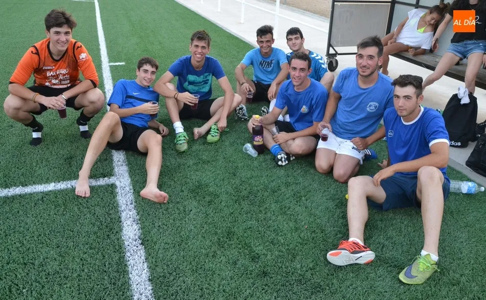 Más Torneo: Al rico tinto de verano post-partido  