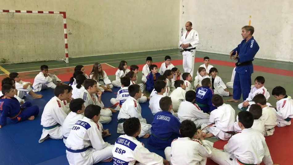 Foto 11 - Un centenar de peque&ntilde;os judokas asisten a un campamento de verano en Aldead&aacute;vila  