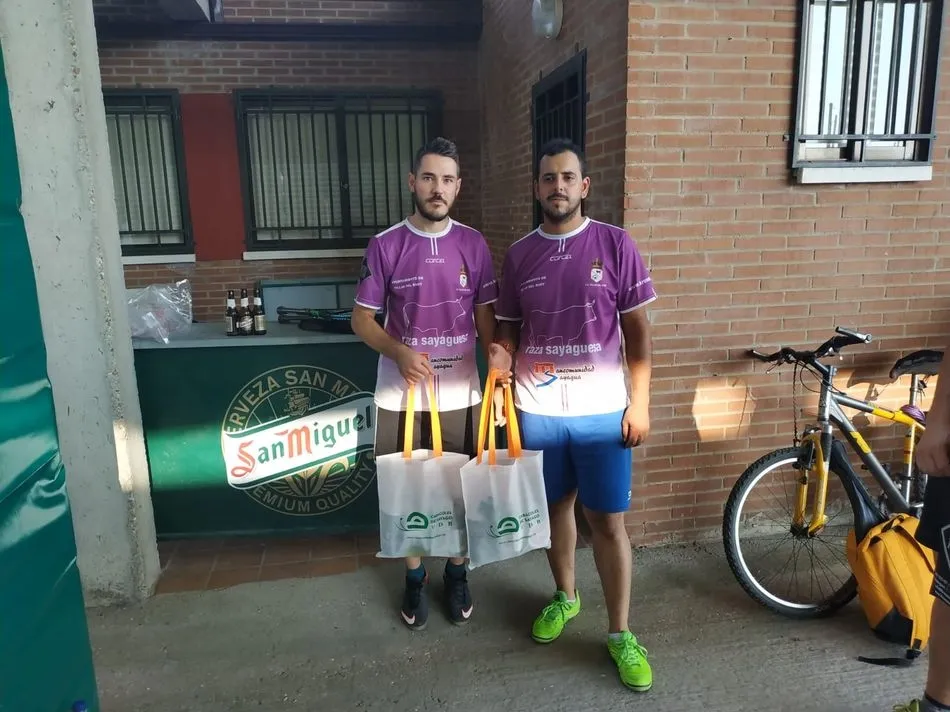 Foto 3 - Paco &lsquo;Cholo&rsquo; mantiene el cetro de campe&oacute;n en Sayago  