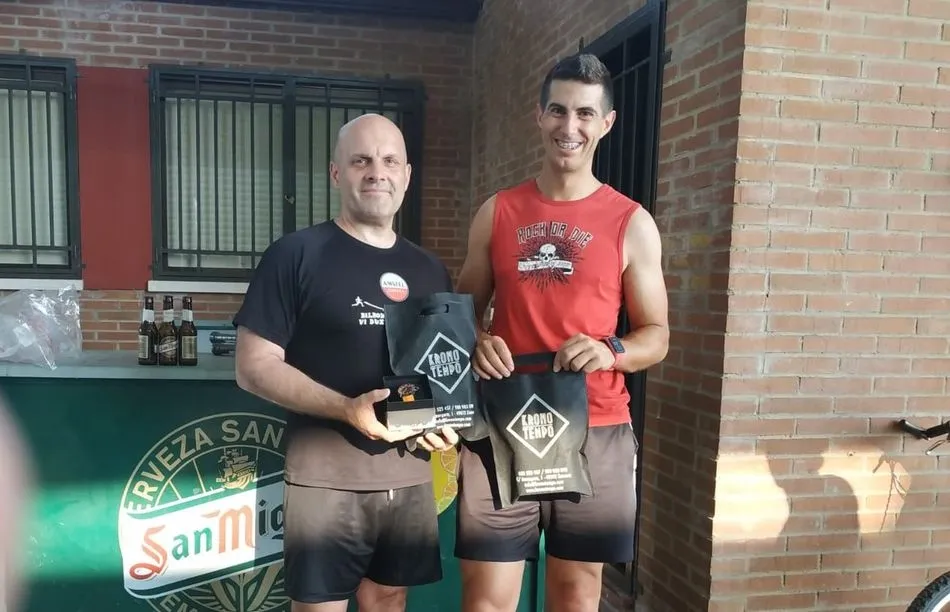 Foto 2 - Paco &lsquo;Cholo&rsquo; mantiene el cetro de campe&oacute;n en Sayago  