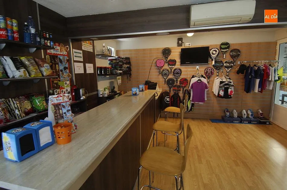 Foto 4 - P&aacute;del Life Ciudad Rodrigo, nueva gerencia con m&aacute;s opciones para los amantes del p&aacute;del