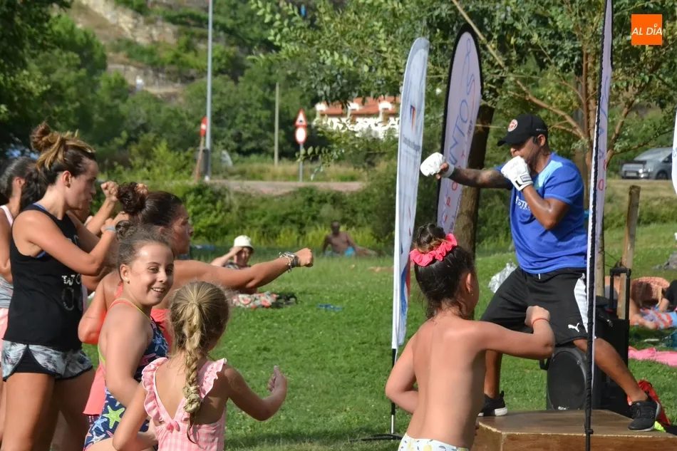 Foto 7 - El Pic&oacute;n vive una completa tarde de martes con deporte y m&uacute;sica  