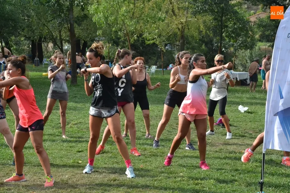 Foto 9 - El Pic&oacute;n vive una completa tarde de martes con deporte y m&uacute;sica  