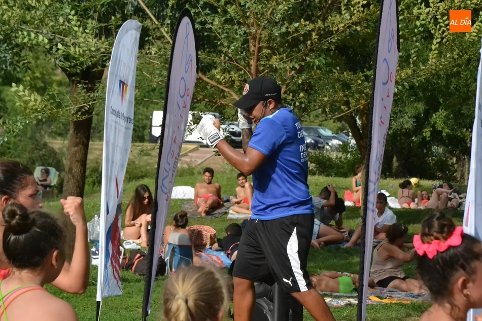 Foto 5 - El Pic&oacute;n vive una completa tarde de martes con deporte y m&uacute;sica  
