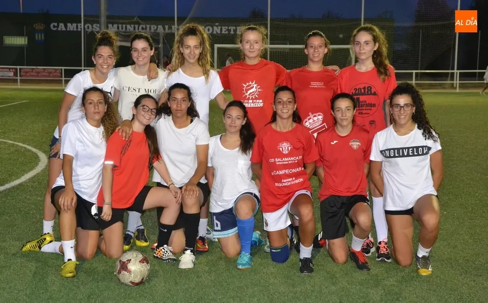 Jugadoras que disputaron el partido