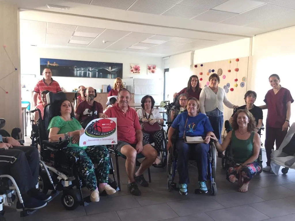 Filipe con miembros de ASDEM