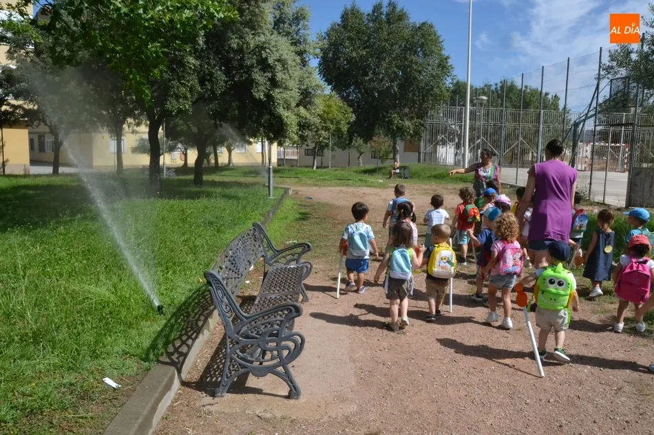 Foto 9 - Los alumnos de la Escuela Infantil peregrinan un a&ntilde;o m&aacute;s a Santiago de Compostela  