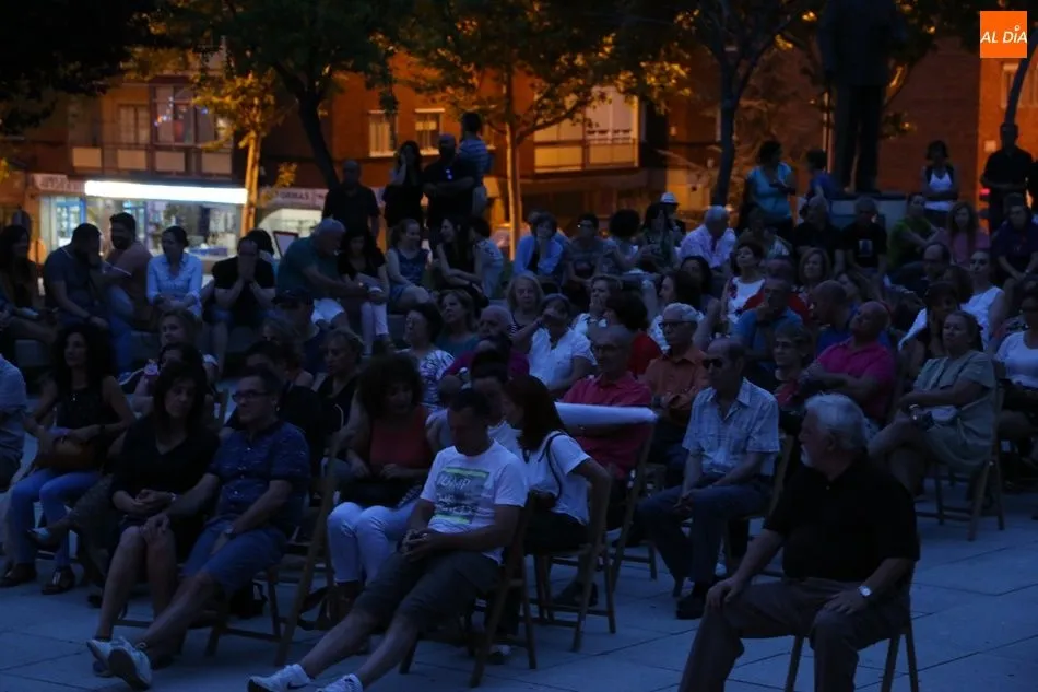 Foto 6 - El programa &lsquo;Verano se escribe con Blues&rsquo; acerca la m&uacute;sica de Greg Izor & The Box Kickers a...