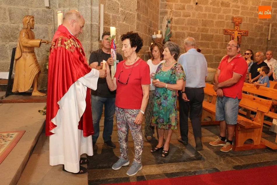 Foto 6 - Fuenterroble rinde homenaje a Santiago Apostol y a los peregrinos