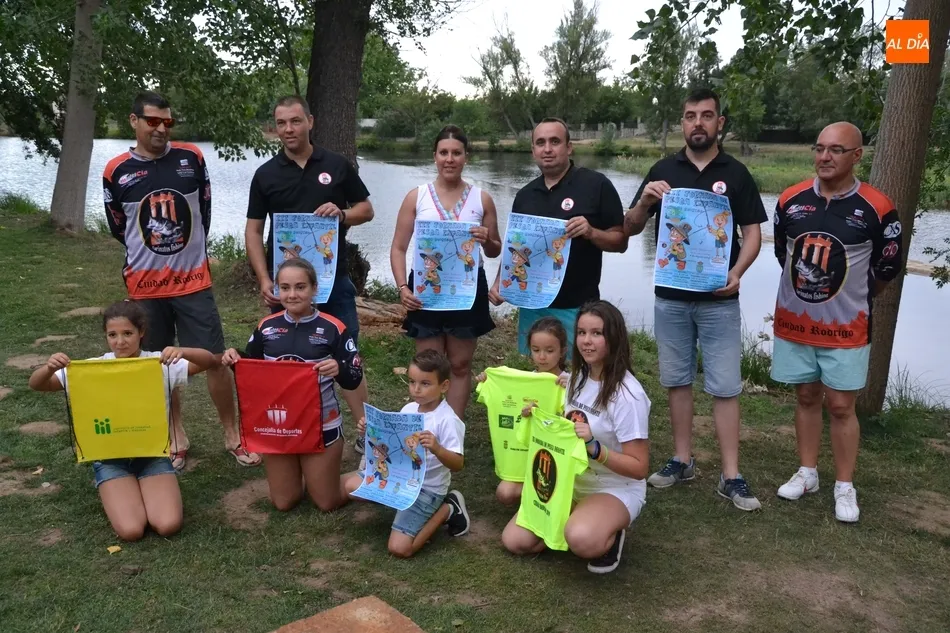 Foto 2 - El Club Farinatos Fishing convoca una nueva edici&oacute;n de la Jornada de Pesca Infantil  