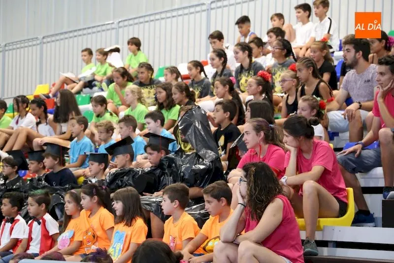 Foto 2 - Los m&aacute;s peque&ntilde;os demuestran sus habilidades en el IV Festival Aldeatalent