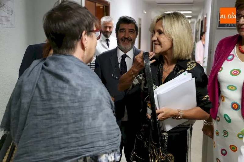 Foto 5 - La consejera de Sanidad apuesta por mejorar la accesibilidad geogr&aacute;fica de los pacientes
