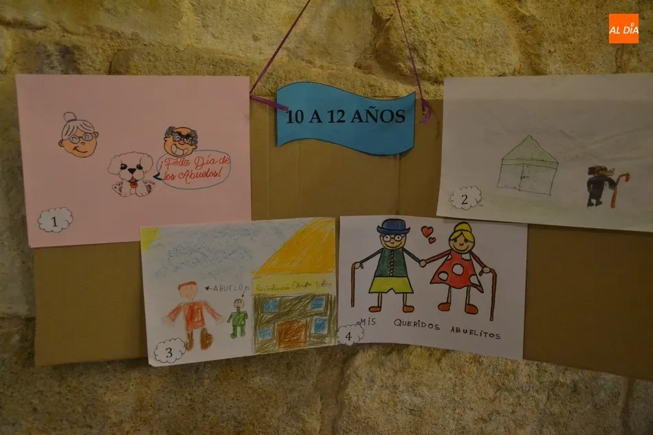 Foto 7 - La Residencia Obispo T&eacute;llez culmina sus actividades especiales por el D&iacute;a de los Abuelos  