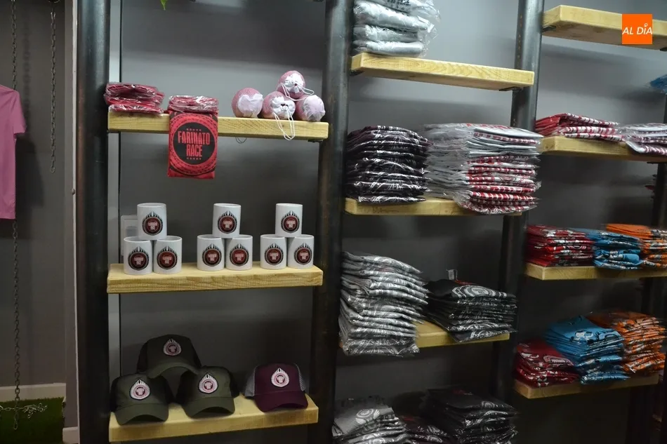 Foto 5 - Farinato Race inaugura una tienda en la calle San Juan  