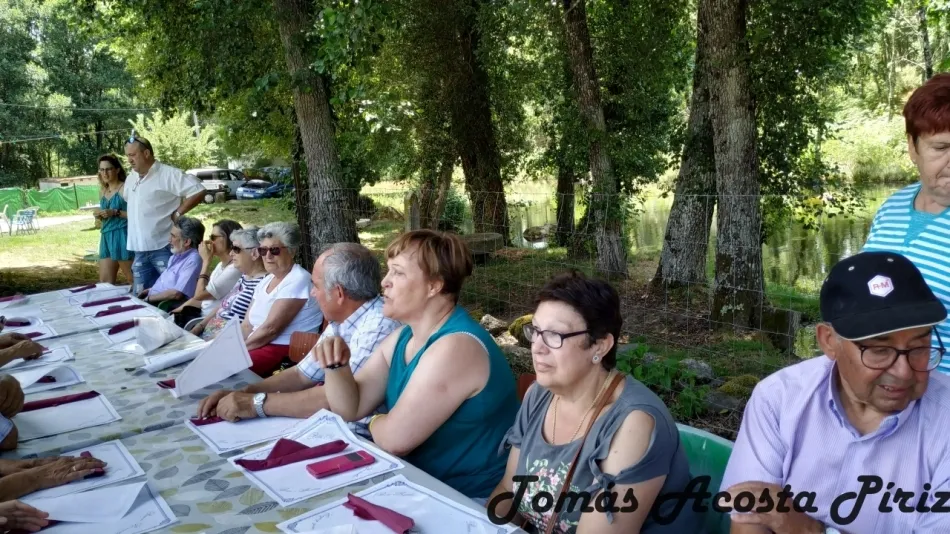 Foto 4 - Jubilados de todo El Rebollar disfrutan de una jornada de confraternizaci&oacute;n  