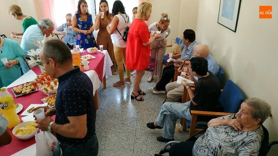 Foto 9 - Guijuelo celebra el d&iacute;a del Abuelo
