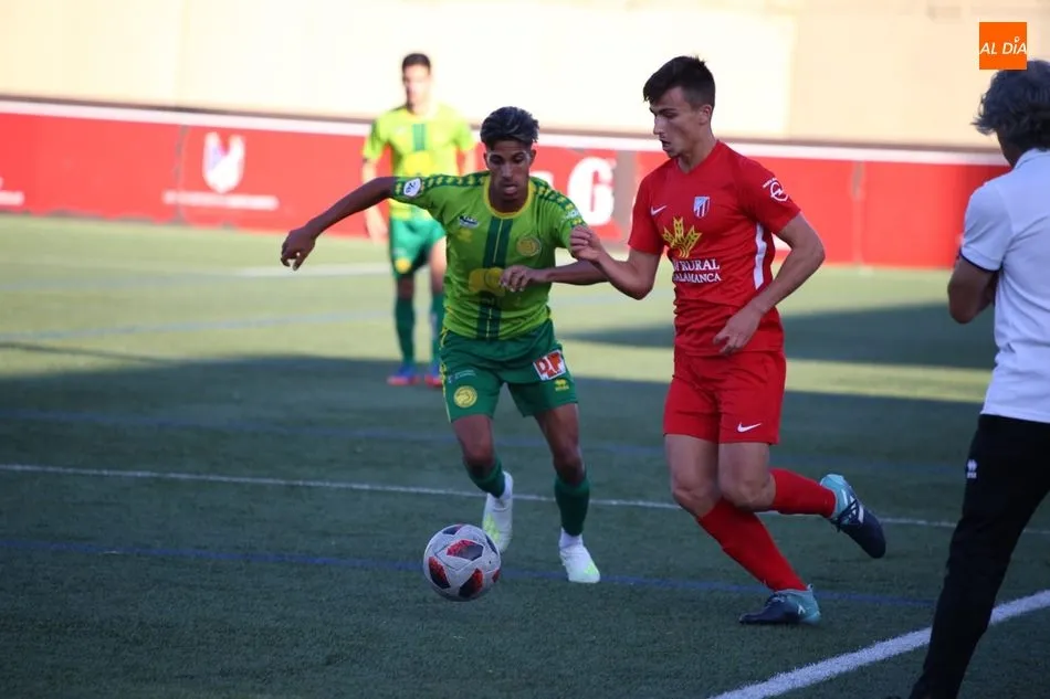 Foto 8 - El Santa Marta y Unionistas firman las tablas y cogen ritmo en el San Casto (1-1)