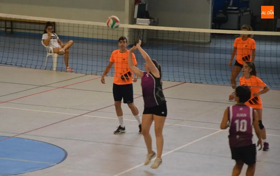 Foto 11 - Turno para el voley 3x3 dentro del verano deportivo mirobrigense  