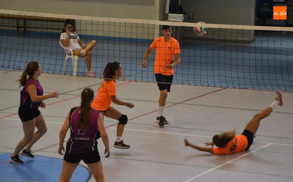 Foto 9 - Turno para el voley 3x3 dentro del verano deportivo mirobrigense  