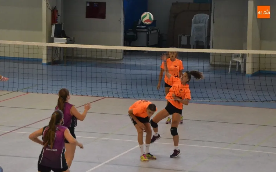Foto 5 - Turno para el voley 3x3 dentro del verano deportivo mirobrigense  