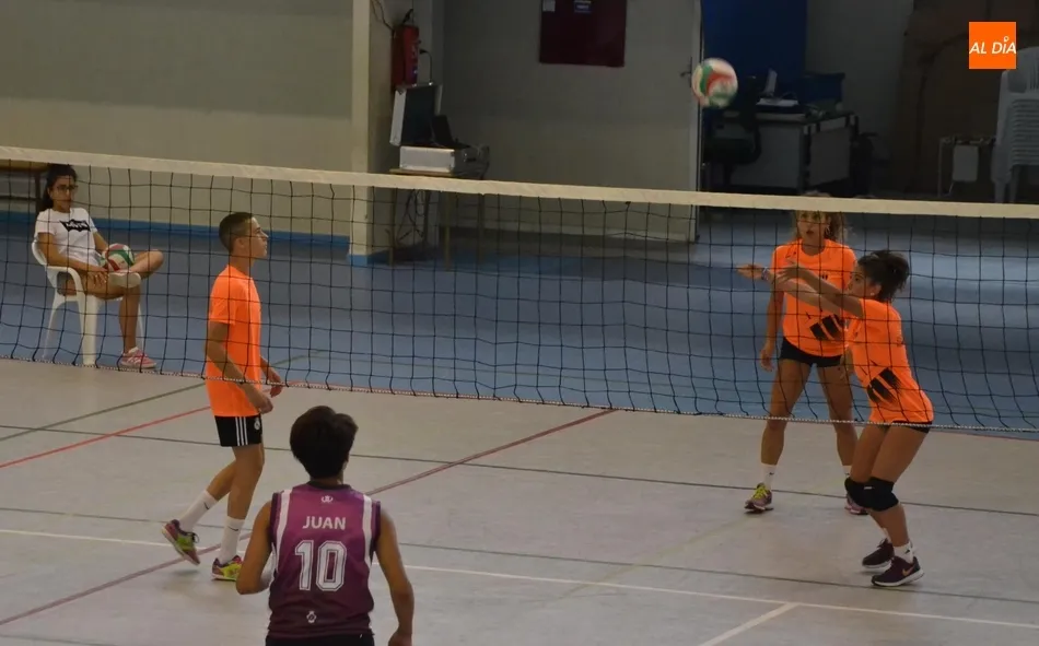 Foto 3 - Turno para el voley 3x3 dentro del verano deportivo mirobrigense  