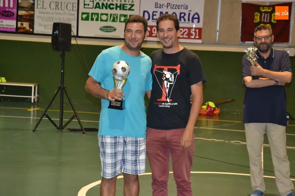 Foto 11 - El &aacute;lbum de los campeones de las 10 ediciones del Torneo de Verano  