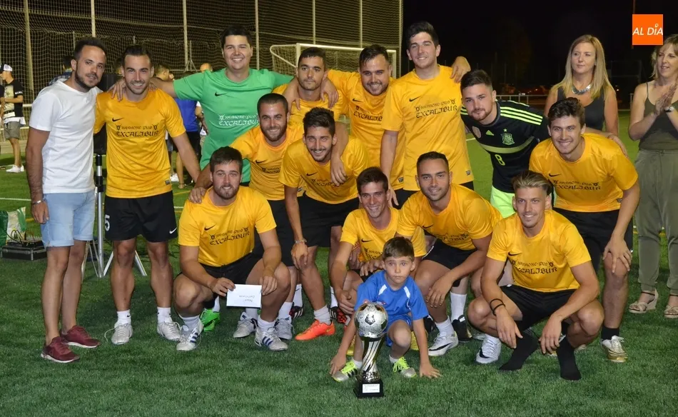 Foto 9 - El &aacute;lbum de los campeones de las 10 ediciones del Torneo de Verano  