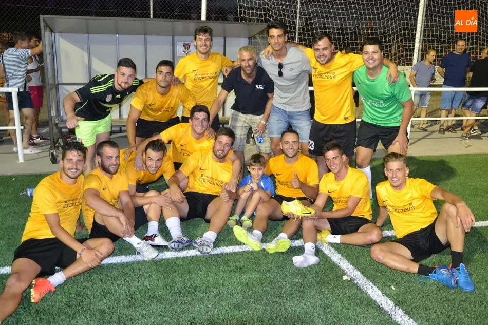 Foto 8 - El &aacute;lbum de los campeones de las 10 ediciones del Torneo de Verano  