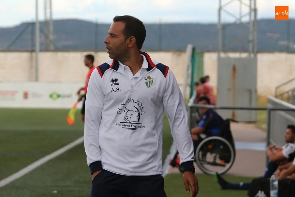 Foto 8 - El CD Guijuelo se reparte el Memorial Agust&iacute;n Villar con el Zamora (1-1)