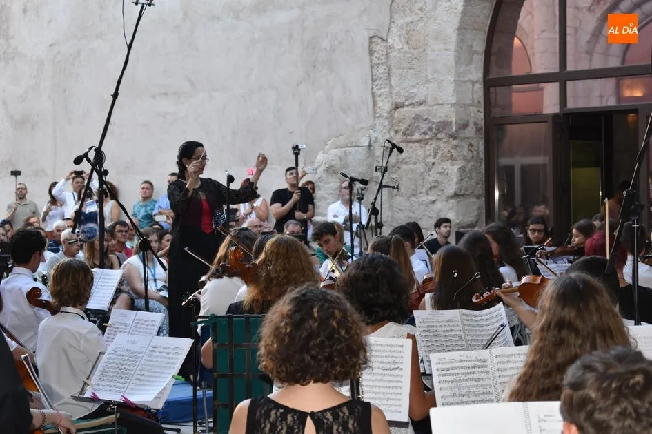 Foto 11 - Cierre del IX Encuentro Orquestal Sinf&oacute;nico de Alba de Tormes