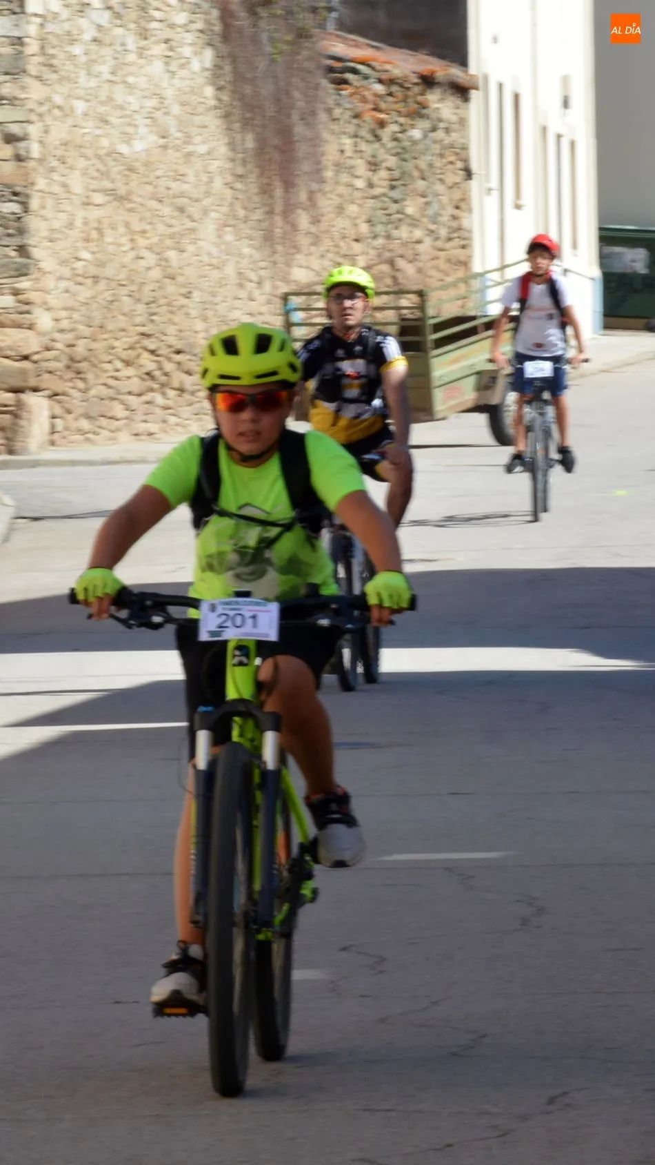 Foto 5 - Aficionados a la bici de todas las edades superan la marcha cicloturista Lumbrales