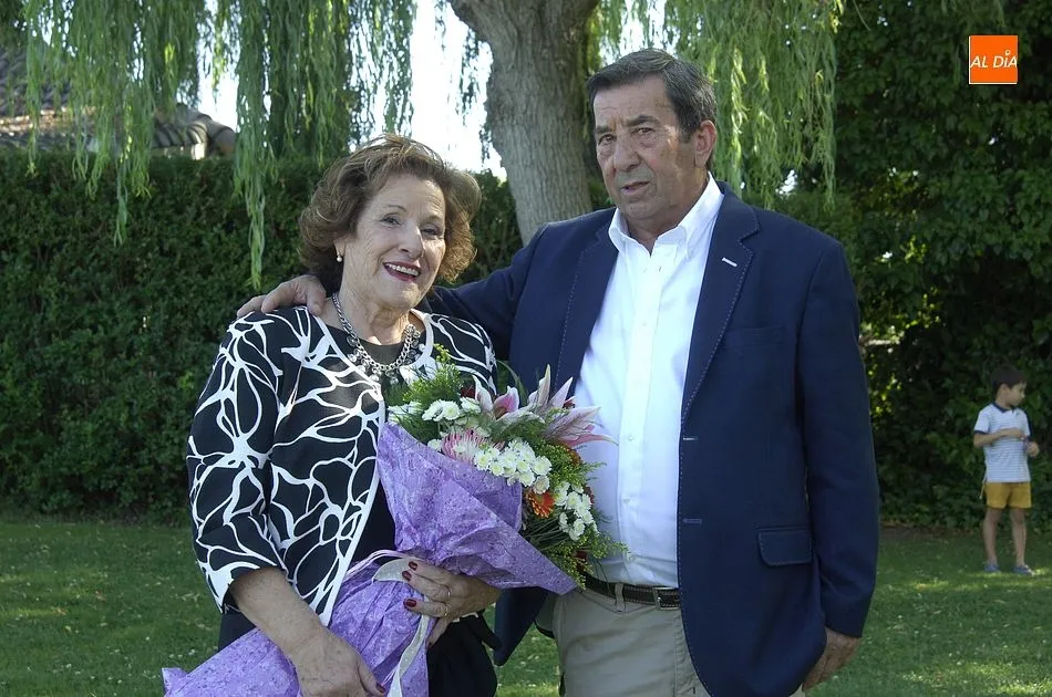 Luis Torres y Ángela Cuadrado festejan sus Bodas de Oro  