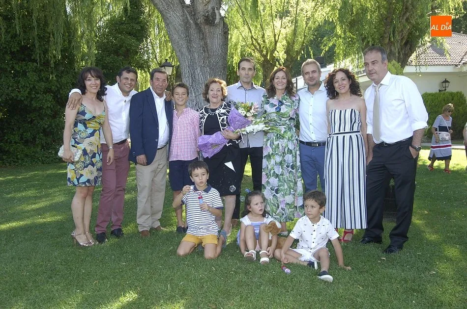 Foto 5 - Luis Torres y &Aacute;ngela Cuadrado festejan sus Bodas de Oro  