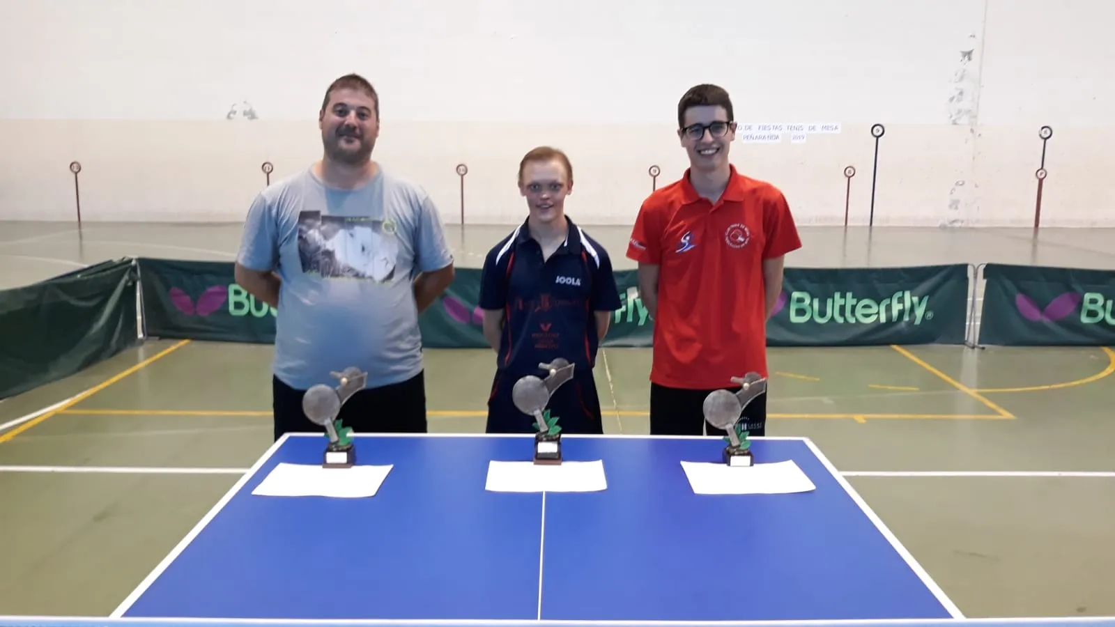 Foto 10 - El XI Torneo de Tenis de Mesa se consolida con m&aacute;s de medio centenar de participantes