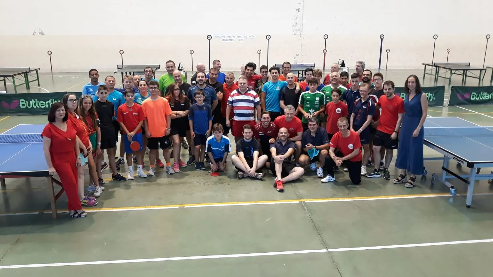 Foto 6 - El XI Torneo de Tenis de Mesa se consolida con m&aacute;s de medio centenar de participantes