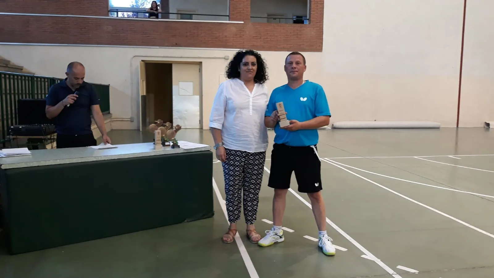 Foto 4 - El XI Torneo de Tenis de Mesa se consolida con m&aacute;s de medio centenar de participantes