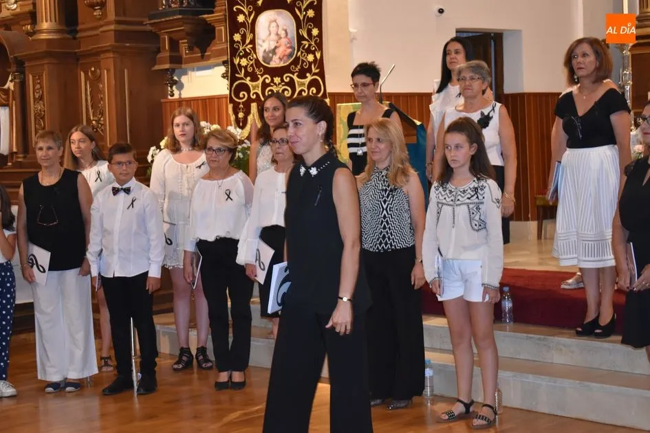 Foto 7 - El coro de Voces Blancas hace vibrar las Noches en Alba  