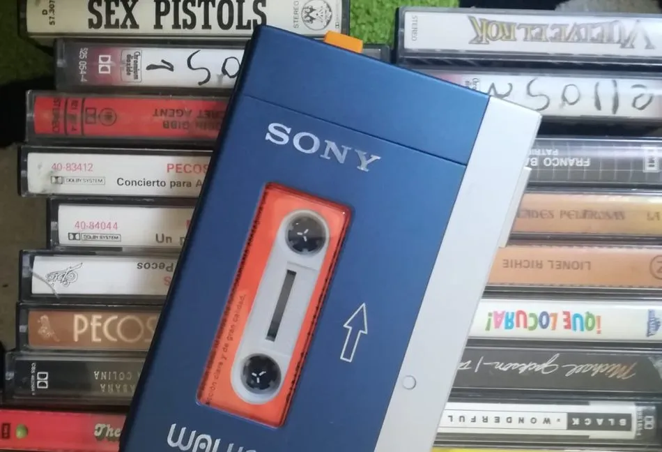 el legendario walkman de Sony, preludio del mp3 y del iPod