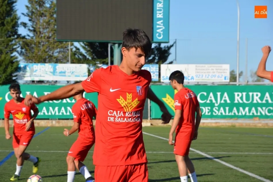 Foto 7 - Arranca la pretemporada el equipo de Divisi&oacute;n de Honor Juvenil del Santa Marta