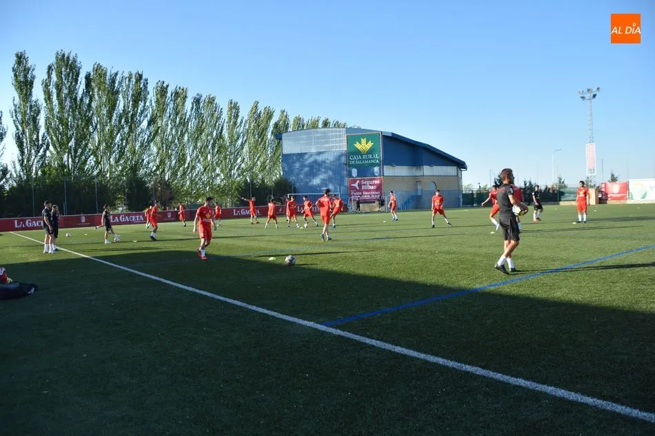 Foto 2 - Arranca la pretemporada el equipo de Divisi&oacute;n de Honor Juvenil del Santa Marta