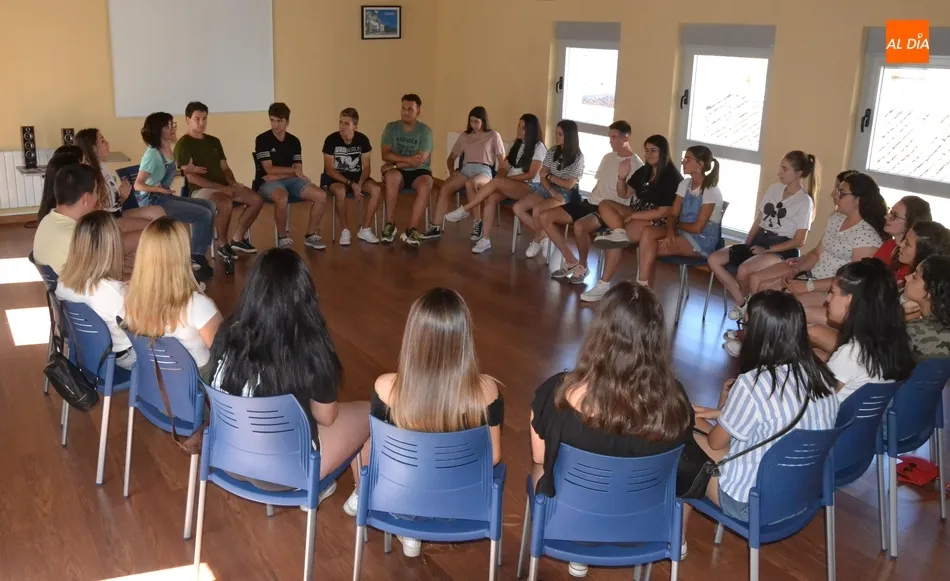 Foto 7 - Dan arranque las jornadas de formaci&oacute;n para los monitores del Divierteatro  