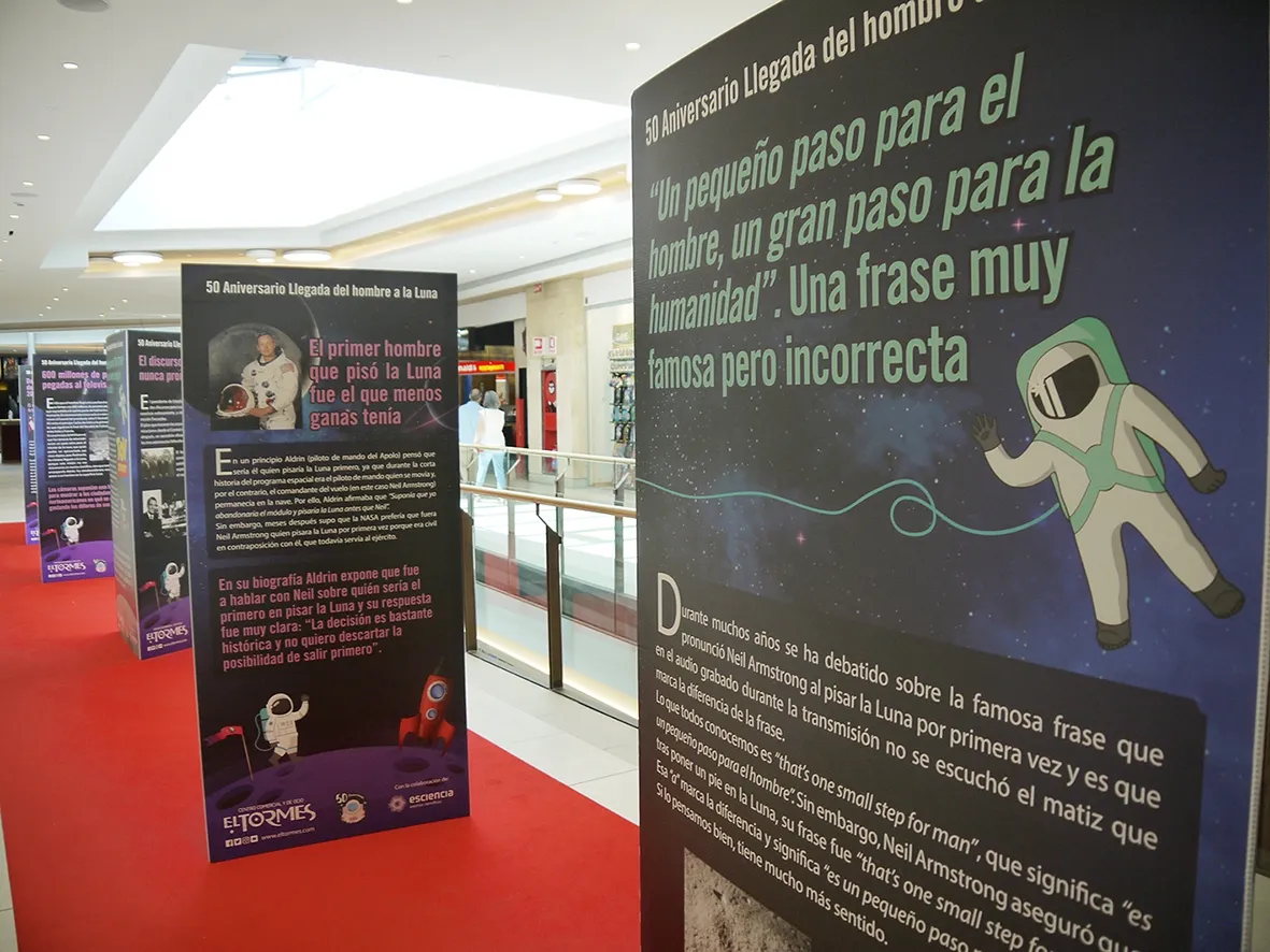 Foto 5 - El Centro Comercial El Tormes inaugura una exposici&oacute;n sobre &lsquo;las an&eacute;cdotas que nunca te...
