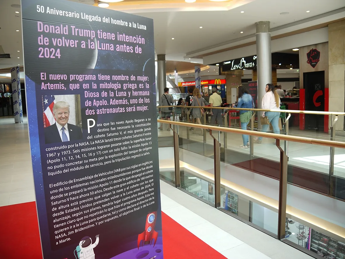Foto 4 - El Centro Comercial El Tormes inaugura una exposici&oacute;n sobre &lsquo;las an&eacute;cdotas que nunca te...