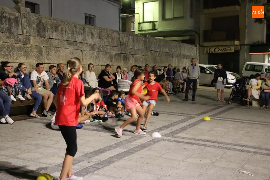 Foto 7 - El equipo de Los Rojos vence en la final del Gran Prix de Vitigudino  