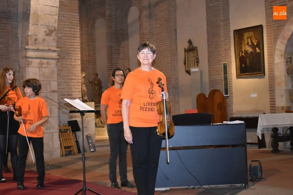 Foto 10 - Concierto de Liverpool Suzuki Group en la Iglesia de San Juan