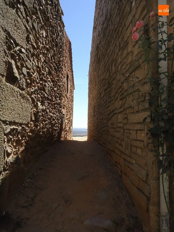 Foto 2 - Visita guiada por Castelo Rodrigo, uno de los doce pueblos hist&oacute;ricos de Portugal  