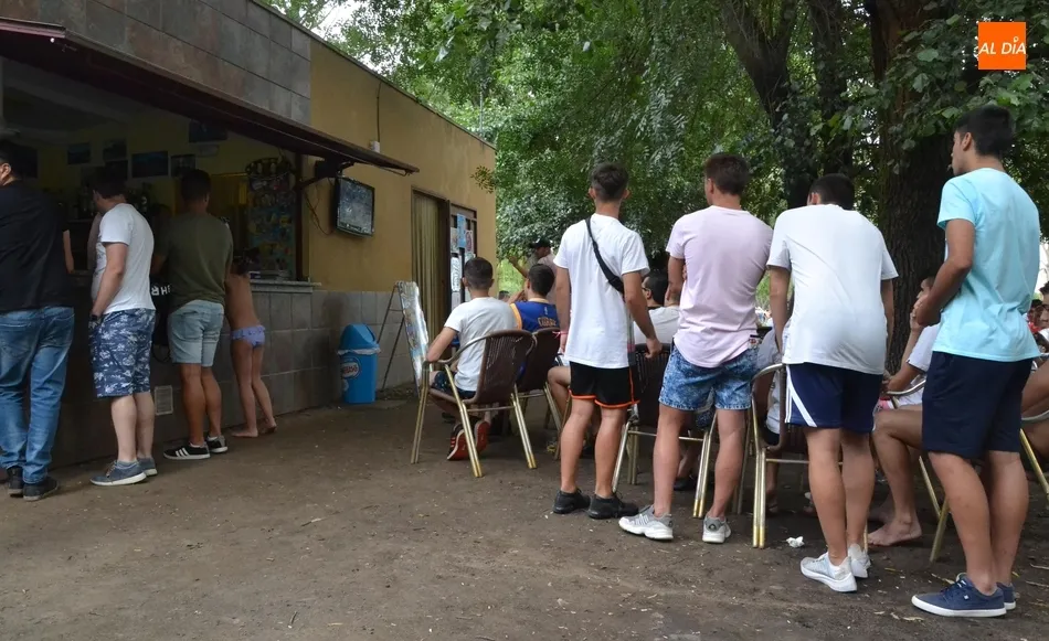 1Foto: Tardes de fútbol a orillas del Águeda  